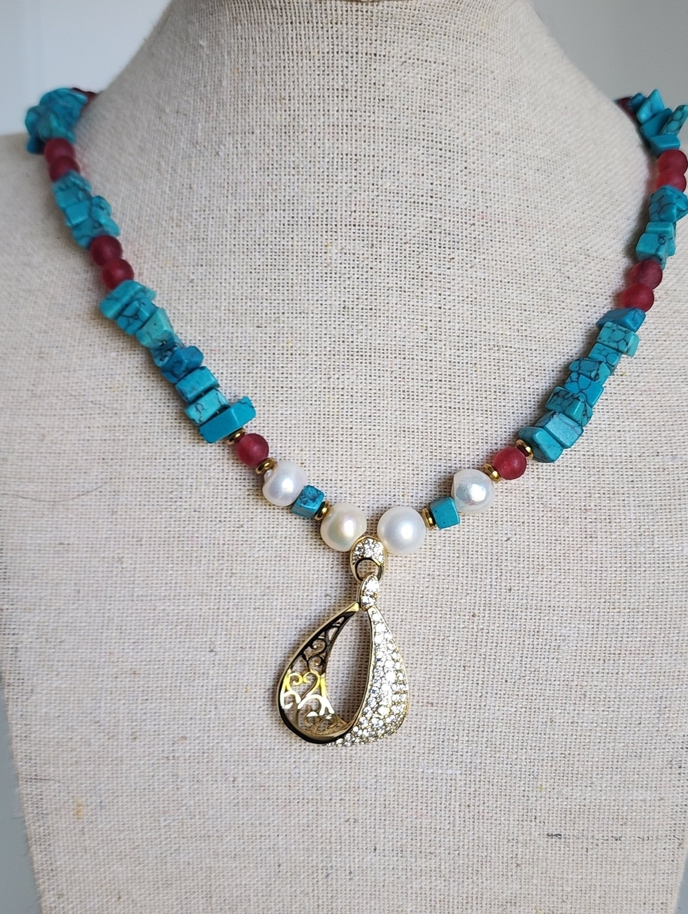 Handmade Gold Filled Beaded Necklace 20" Turquoise Pearl Statement Pendant - Picture 4 of 4